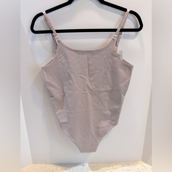 Lululemon Underneath It All Bodysuit‎ in 
Smoky Blush - Picture 14 of 14